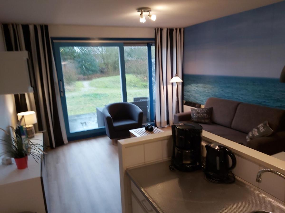 'T Strandhuys En De Vuurtoren, Met Eigen Keuken, Zonnig Terras Nabij Dorp, Duinen En Strand, Incl Verwarmd Binnen Zwembad Hollum  Bagian luar foto